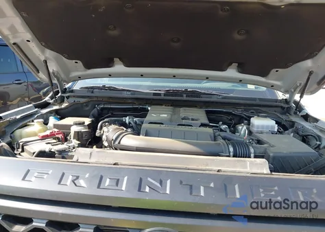 2023 Nissan Frontier Pro-4X 4X4 z USA, uszkodzony, nr VIN 1N6ED1EK4PN622489